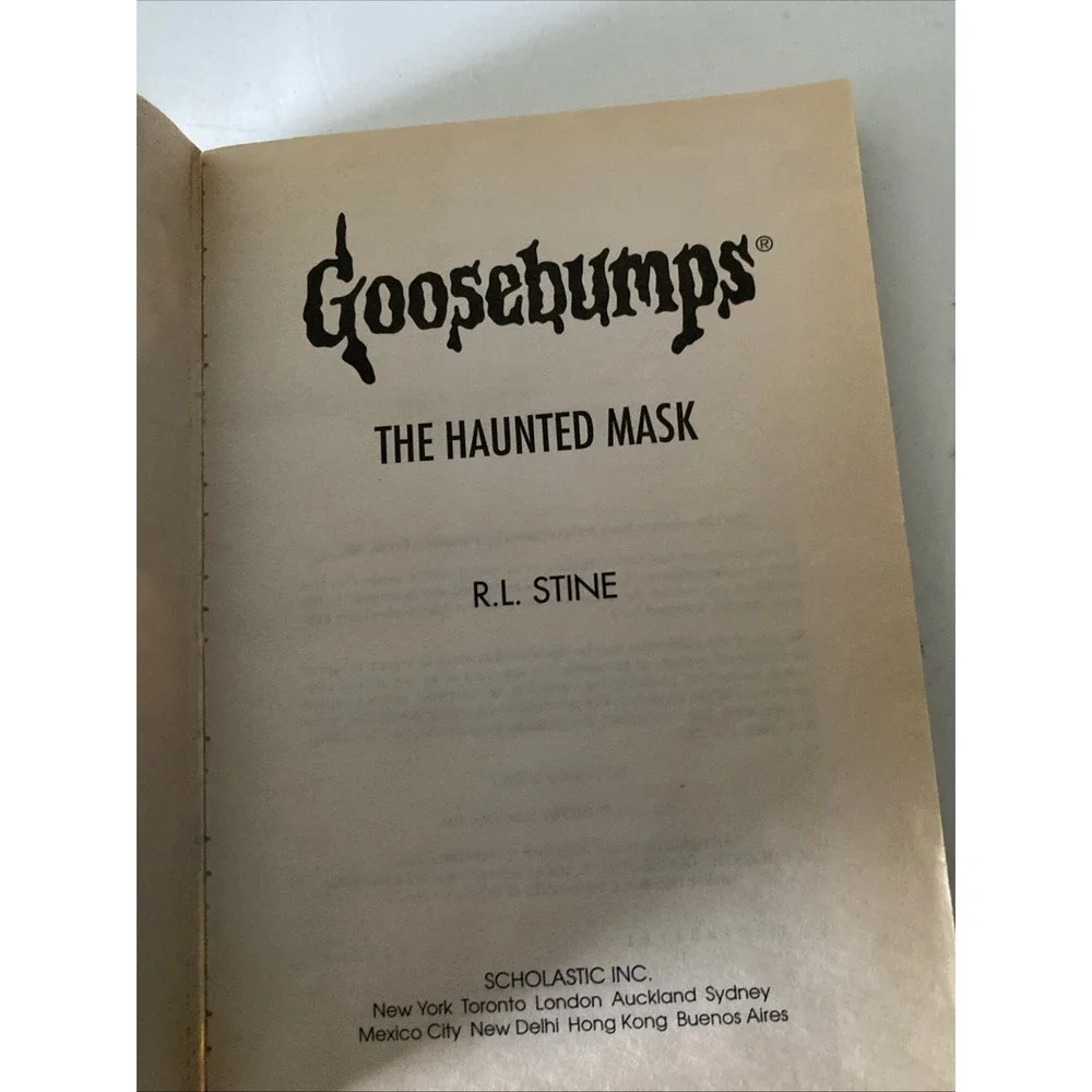 Vintage Goosebumps The Haunted Mask By R.L. Stine Paperback Chicago Libary 1993